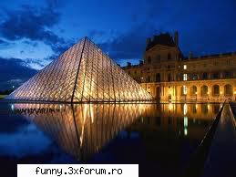 louvre - paris poze cu cladiri importante